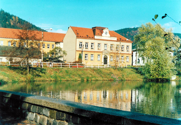 Z�kladn� �kola